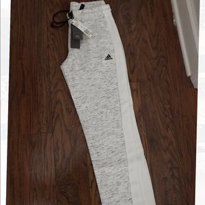 BRAND NEW: Adidas sweatpants